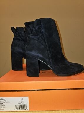 Arturo Chiang Navy Blue Suede High Block Heel Ankle Boots